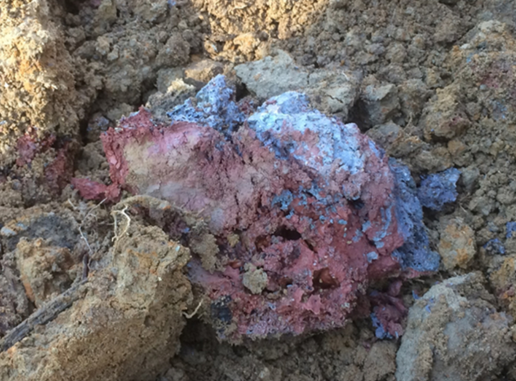 Chunk of lead paint at Torne Valley site, 2017.